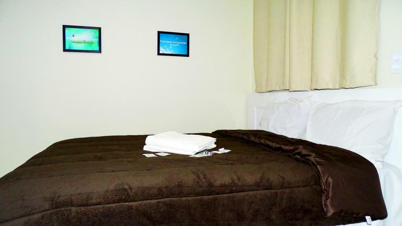 Flat 02 Apartment *