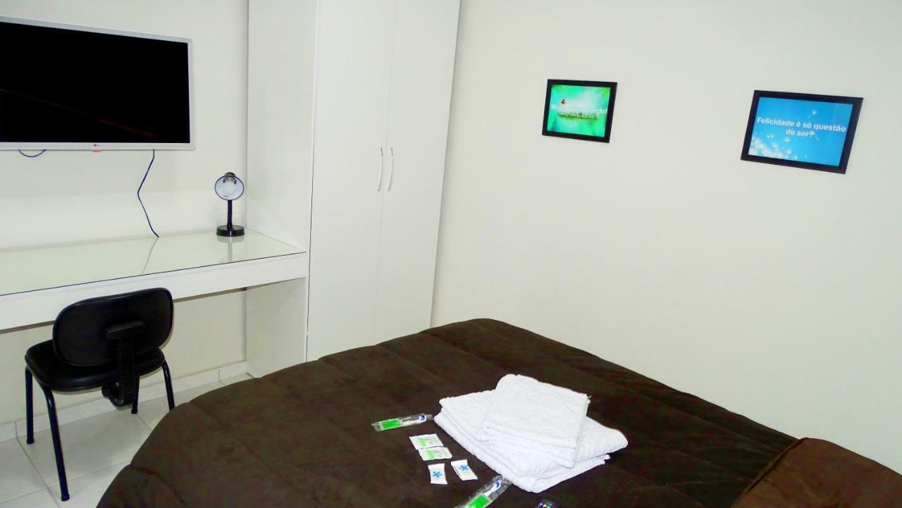 Flat 02 *